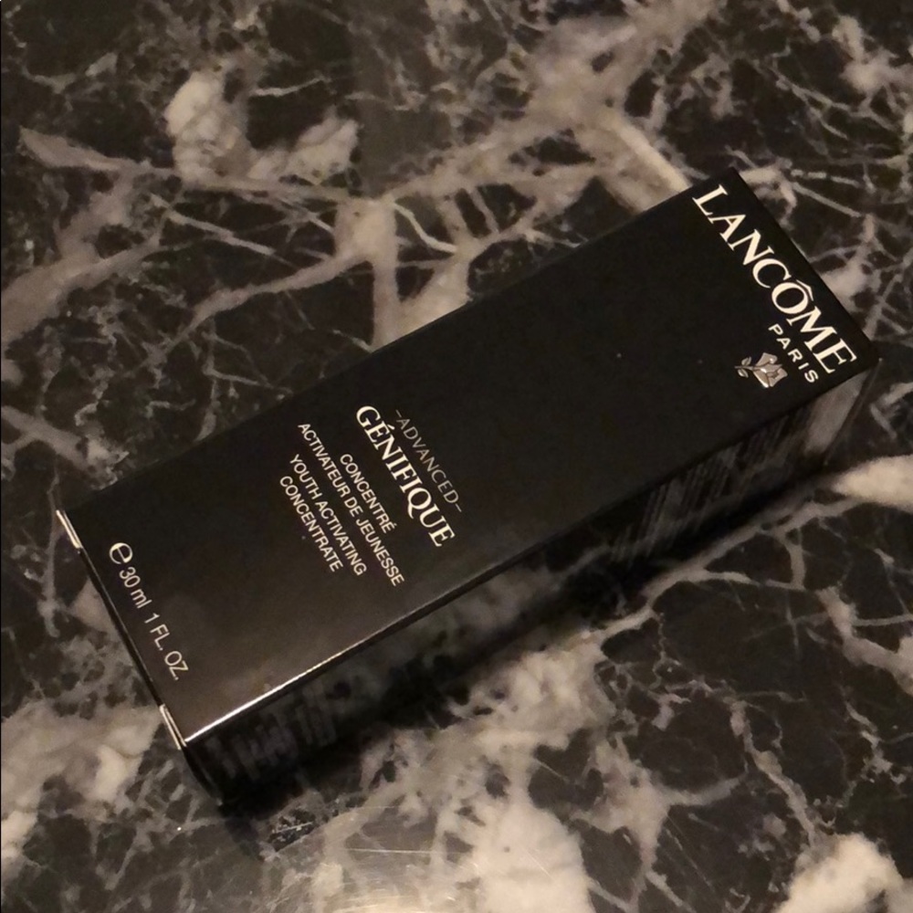 Brand New Lancome Advanced Genifique Serum!!